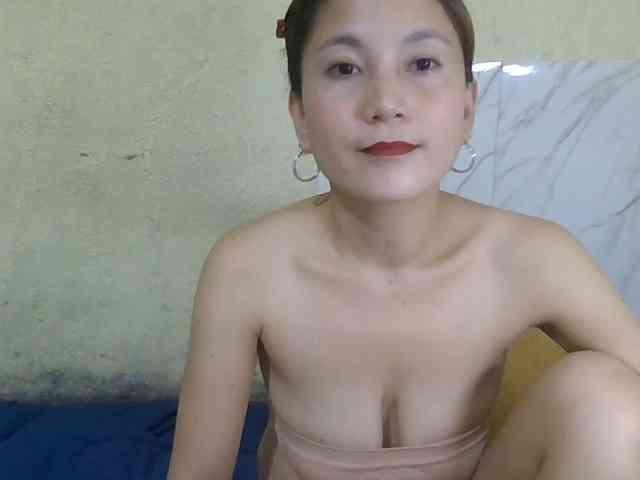 Stephanie215 webcam