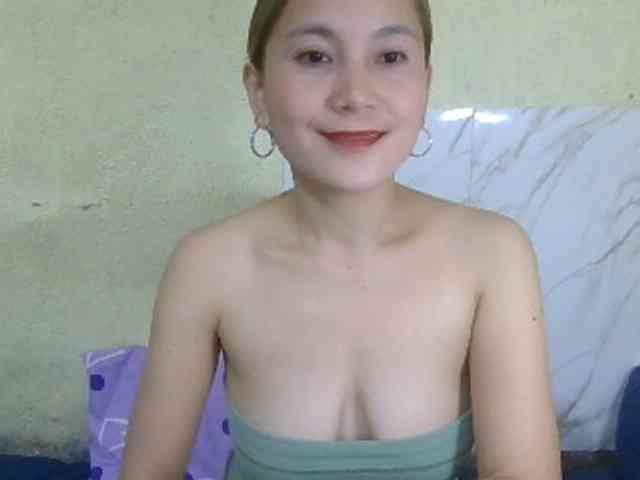 Stephanie215 webcam