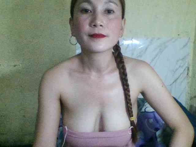 Stephanie215 webcam
