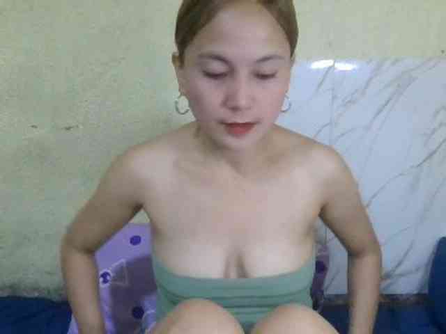 Stephanie215
