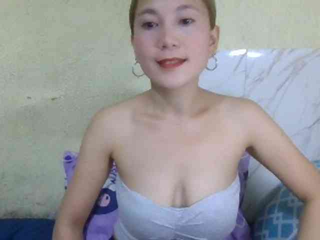 Stephanie215 webcam