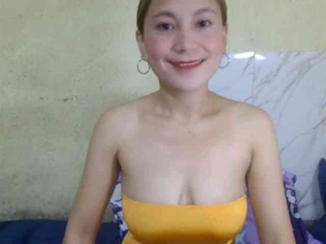 Stephanie215 webcam