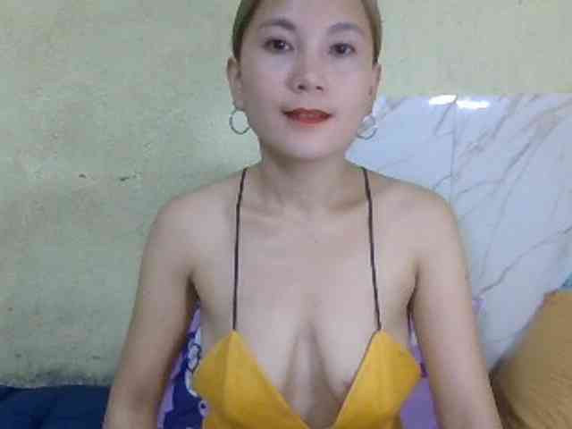 Stephanie215 webcam