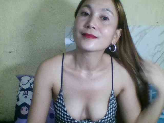 Stephanie215