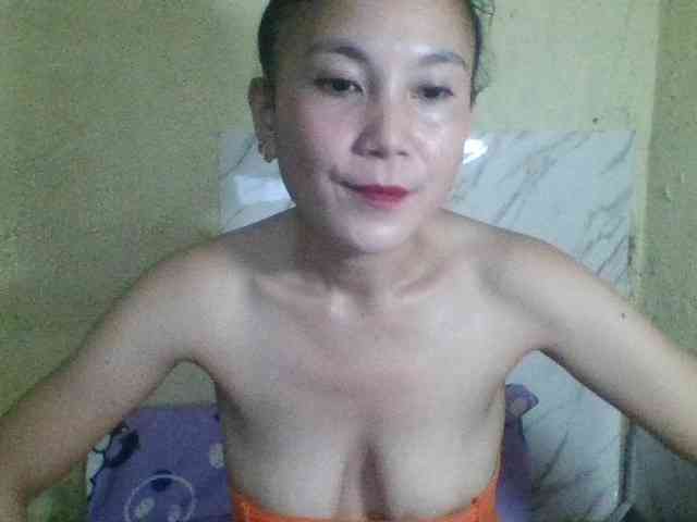 Stephanie215 webcam