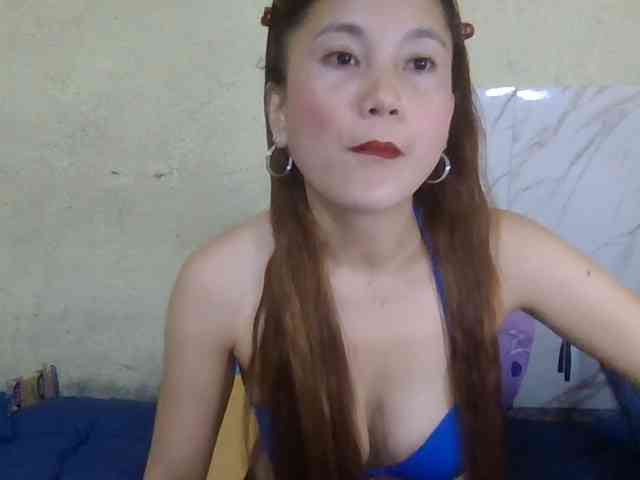 Stephanie215 webcam