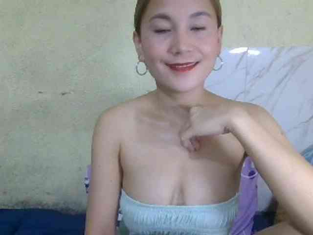 Stephanie215 webcam