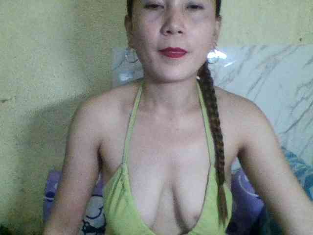 Stephanie215 webcam
