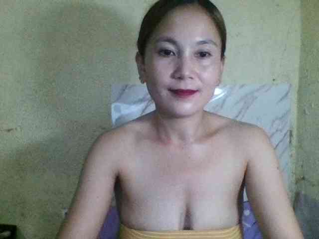 Stephanie215 webcam