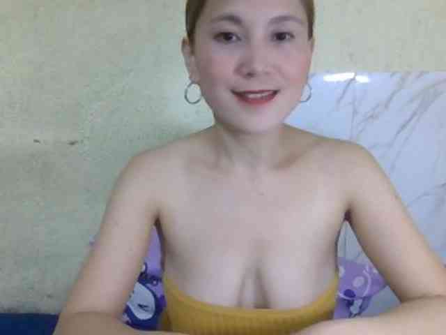 Stephanie215