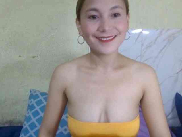 Stephanie215