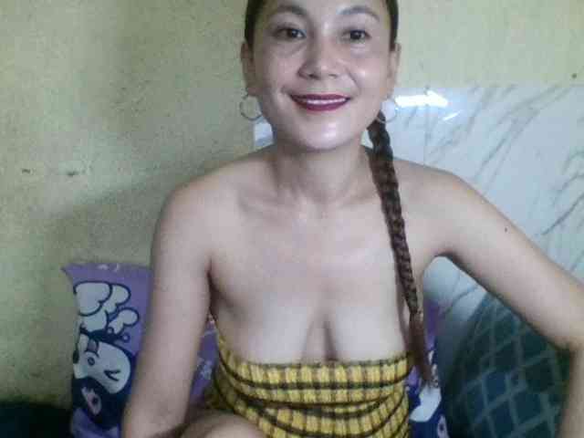 Stephanie215 webcam