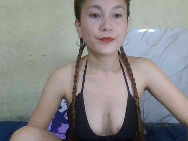 Stephanie215 webcam