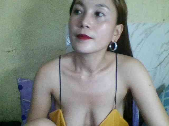 Stephanie215 webcam