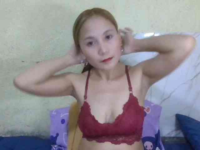 Stephanie215 webcam