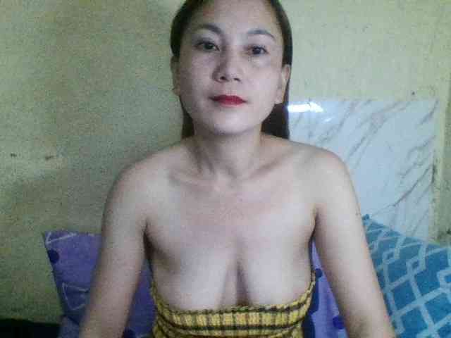 Stephanie215