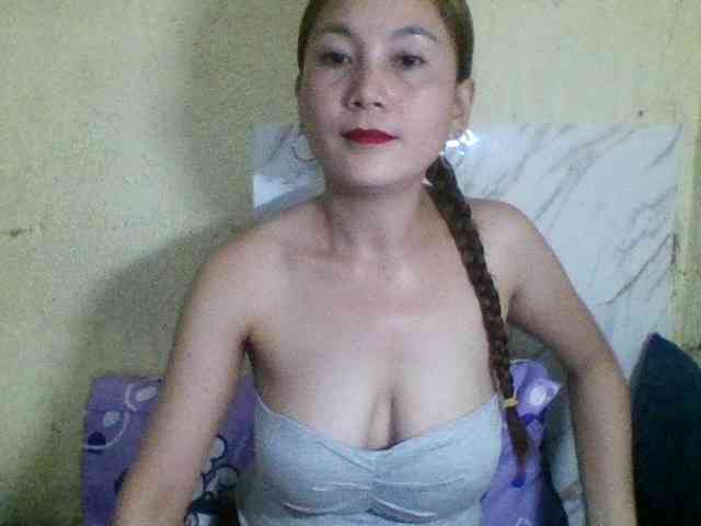Stephanie215 webcam