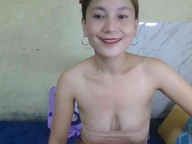 Stephanie215