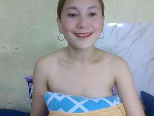 Stephanie215 webcam