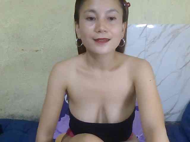 Stephanie215 webcam