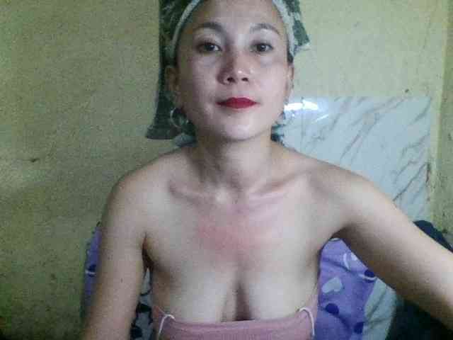 Stephanie215 webcam