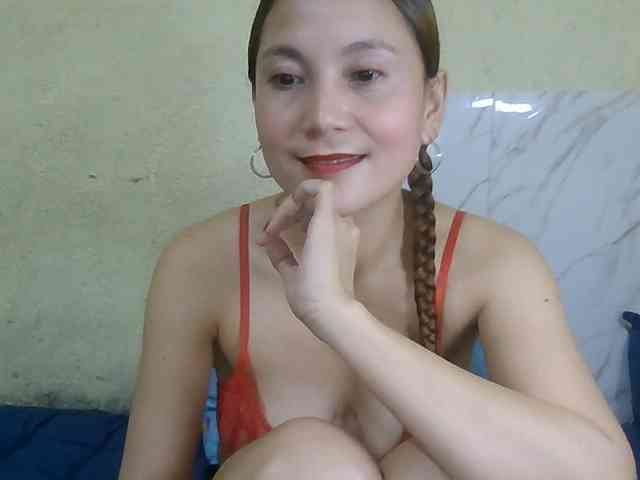 Model: Stephanie215
