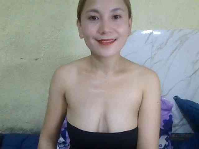Stephanie215 webcam
