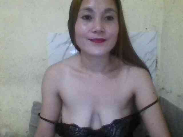 Stephanie215