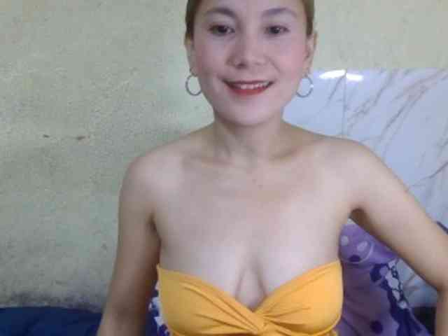 Stephanie215