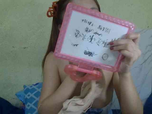 Stephanie215 webcam