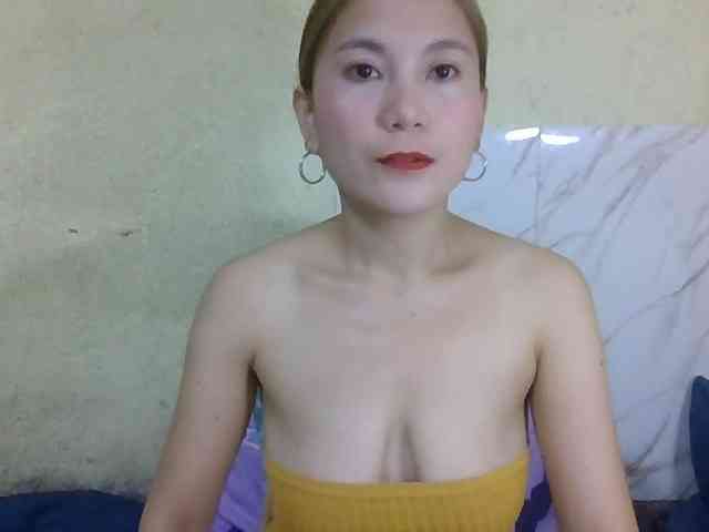 Stephanie215 webcam