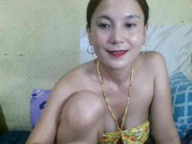 Stephanie215 webcam