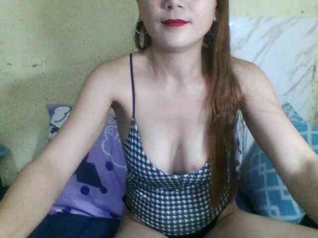 Stephanie215 webcam