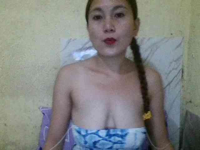 Stephanie215