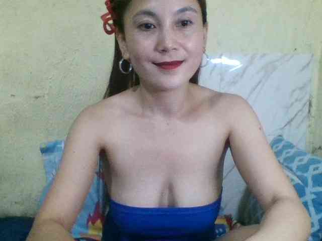 Stephanie215