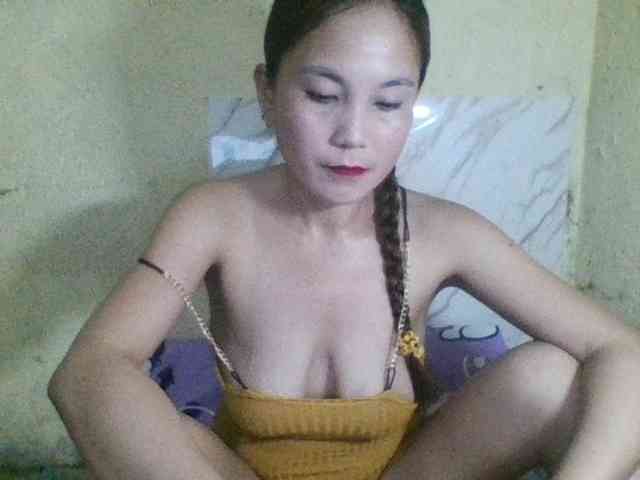 Stephanie215