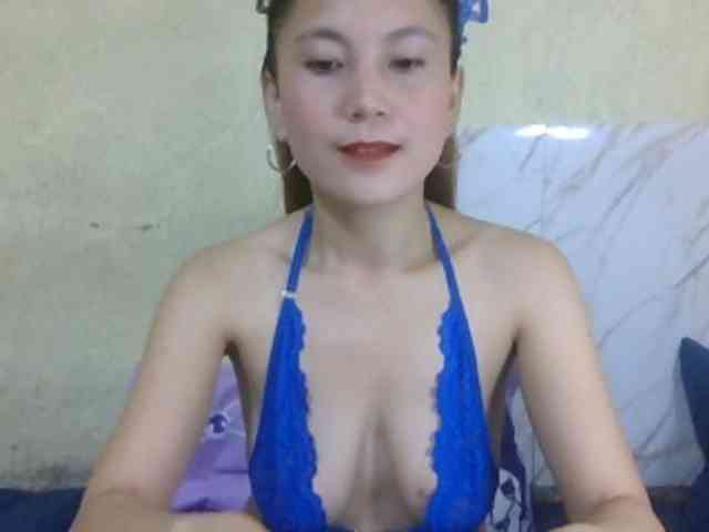 Stephanie215