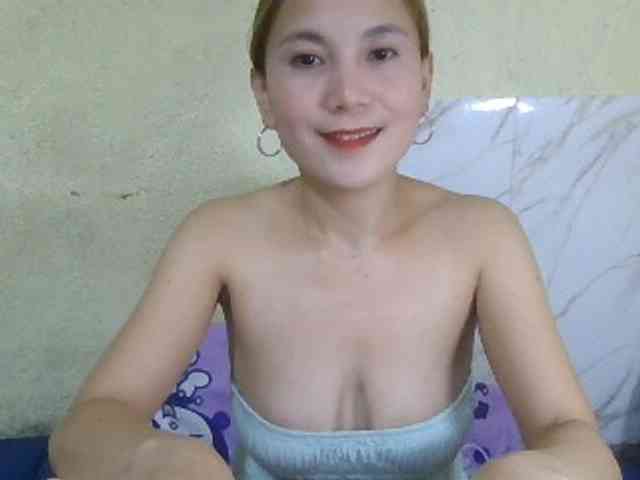 Stephanie215 webcam