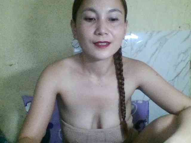 Stephanie215 webcam