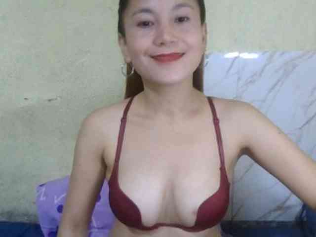 Stephanie215