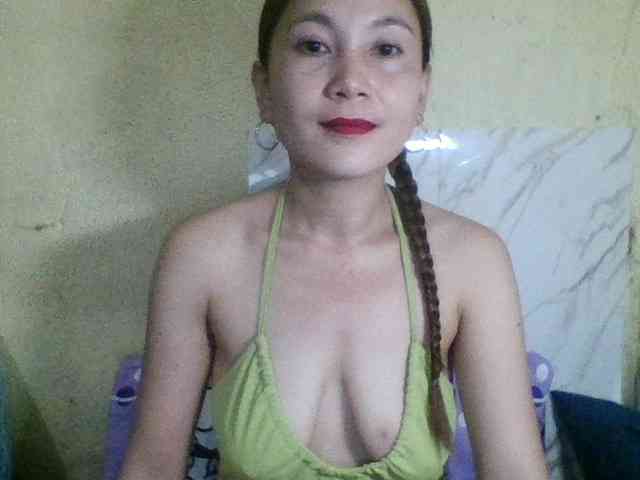 Stephanie215 webcam