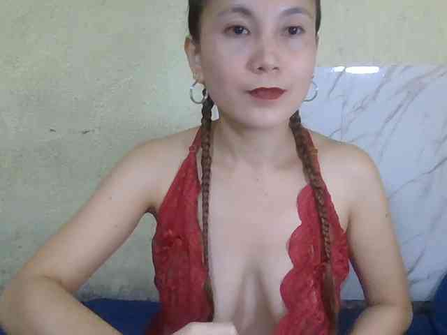 Stephanie215