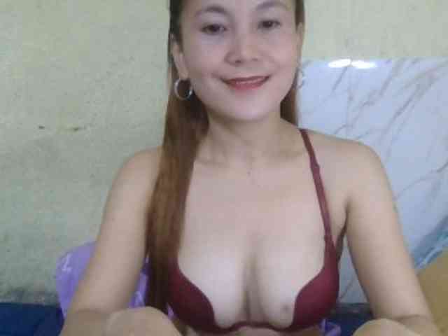 Stephanie215