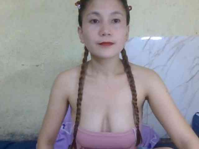 Stephanie215 webcam