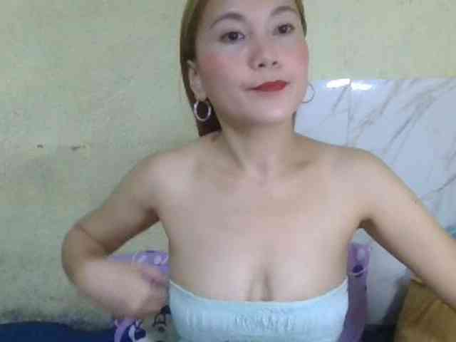 Stephanie215 webcam