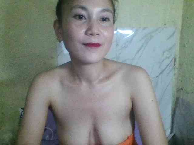 Stephanie215 webcam