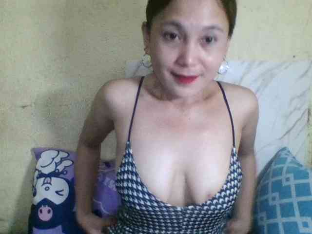 Stephanie215 webcam