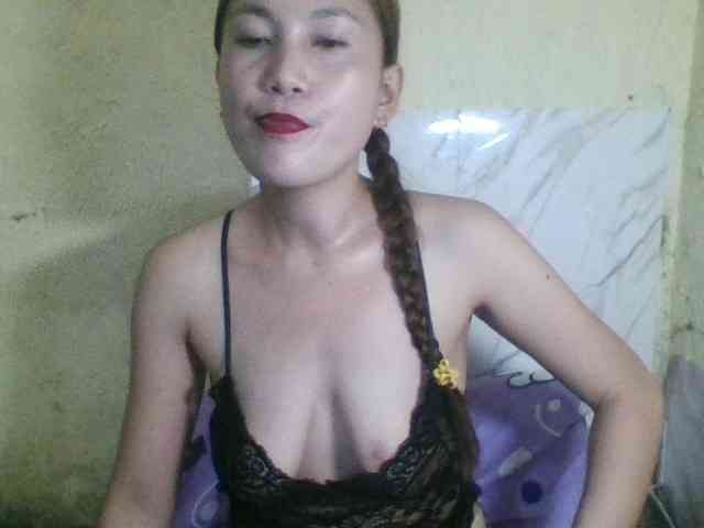 Stephanie215