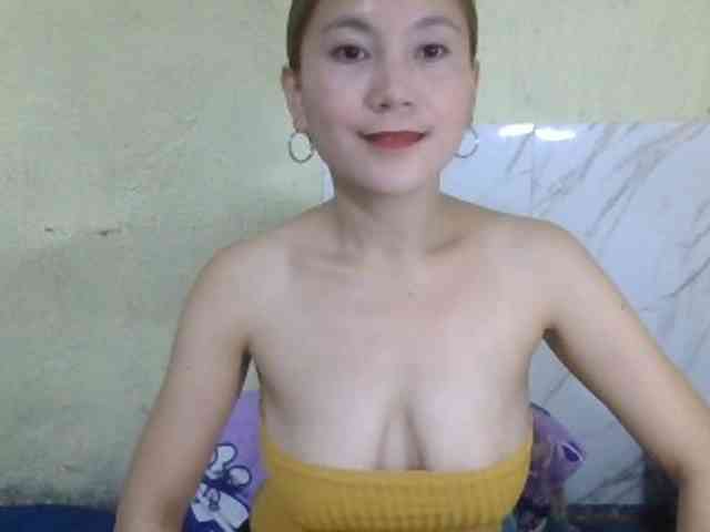 Stephanie215 webcam