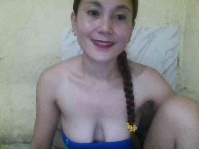 Stephanie215